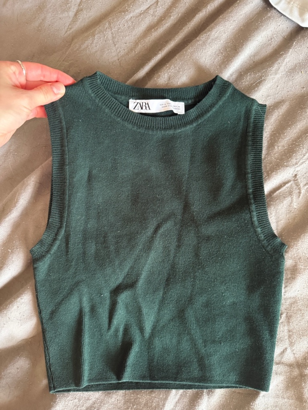 Zara Forest Green Sleeveless Knit Crop Top